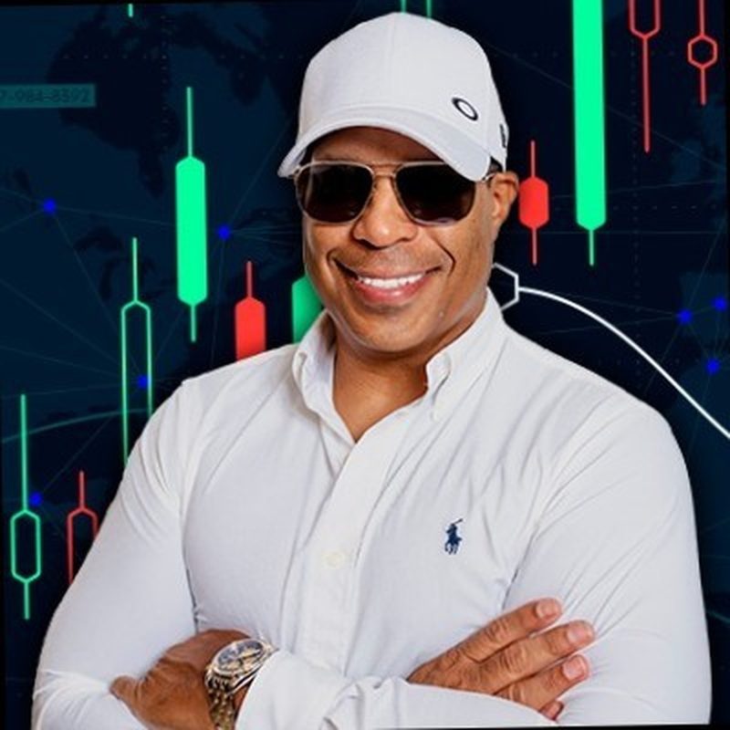 Portrait of Oliver L. Velez, professional trading educator and author